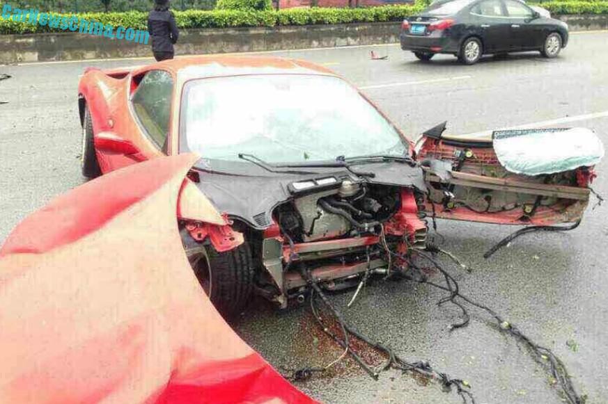 ferrari-458-crash-china-9-0