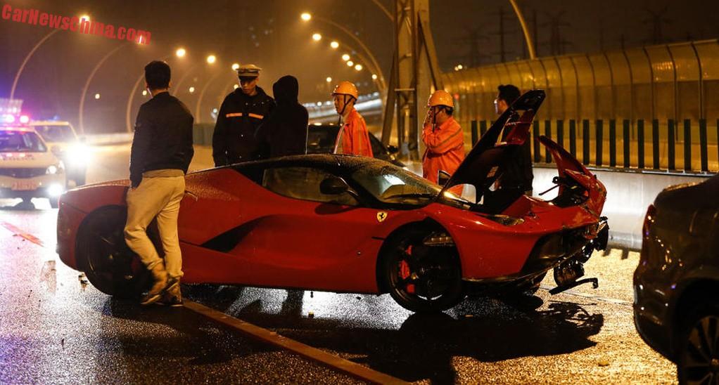 ferrari-laferrari-crash-china-2-001
