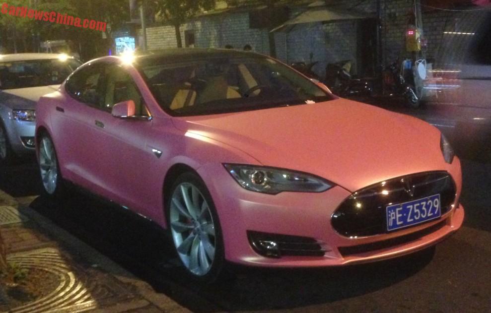 tesla-pink-china-1