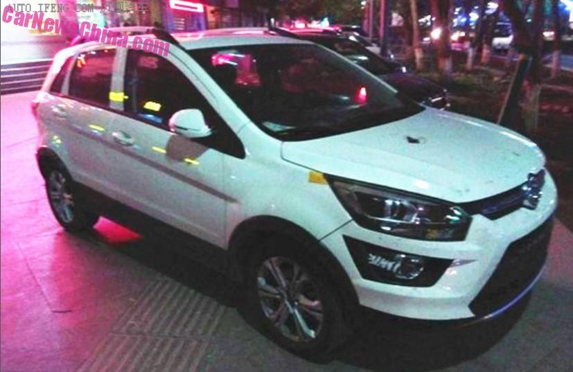 beijing-auto-senova-x25-1