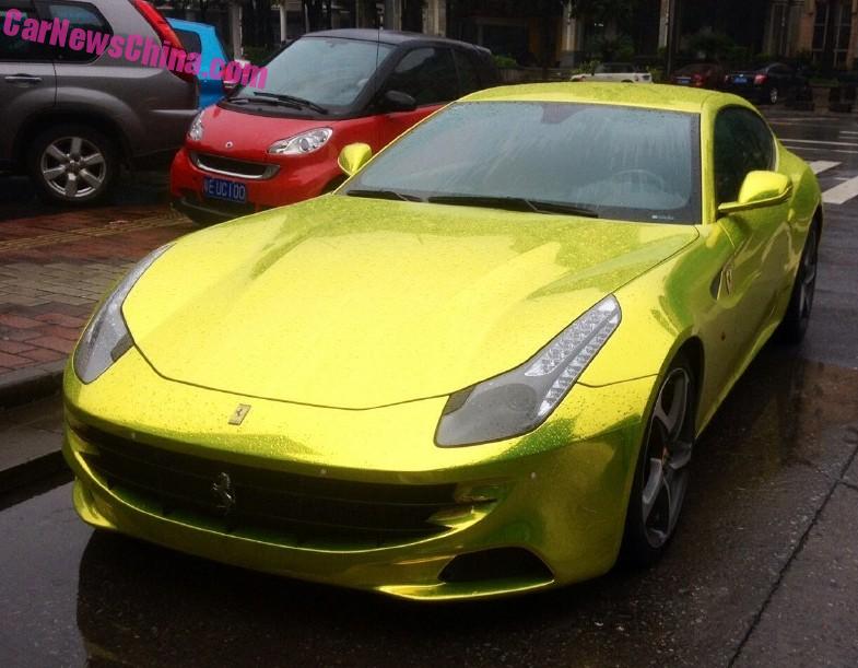ferrari-ff-gold-china-1