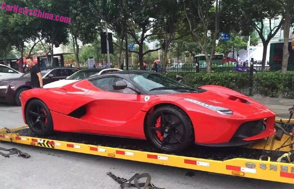 ferrari-laferrari-china-1