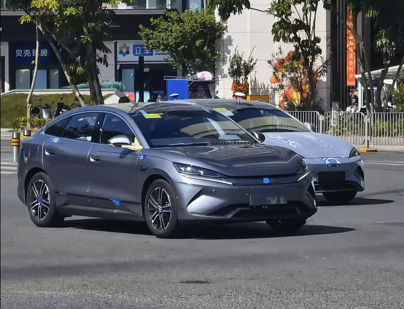 BYD Qin L EV spotted