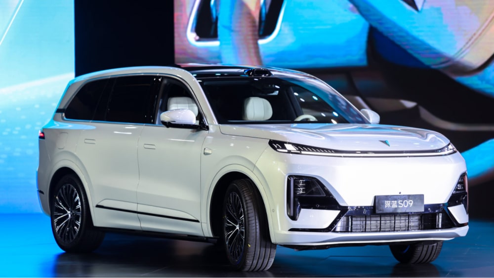 Changan’s Deepal S09 officially released in China as EREV rival of Aito M9