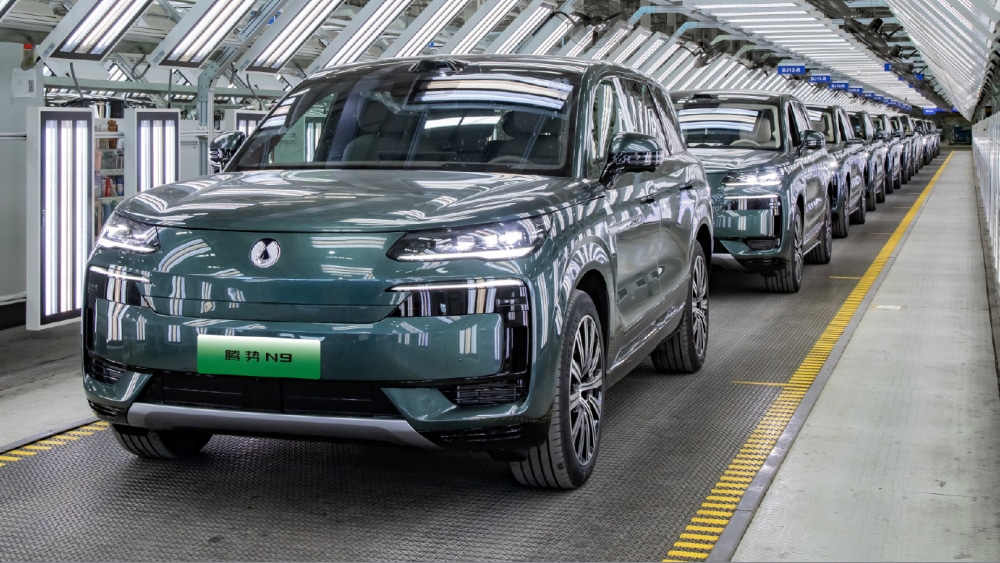 First mass-produced Denza N9 from BYD rolled off the production line before the launch