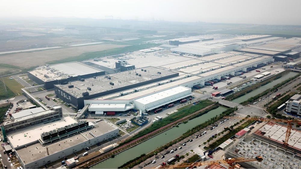 Tesla Shanghai Megafactory to start production on February 11 – 7 months after construction launch