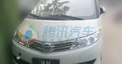 byd-m6-fl-china-1