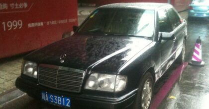 mercedes-benz-e220-china-1