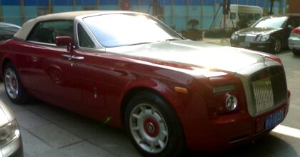 rolls-royce-phantom-red-china-1
