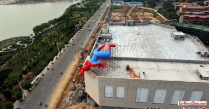 spiderman-china-street-1